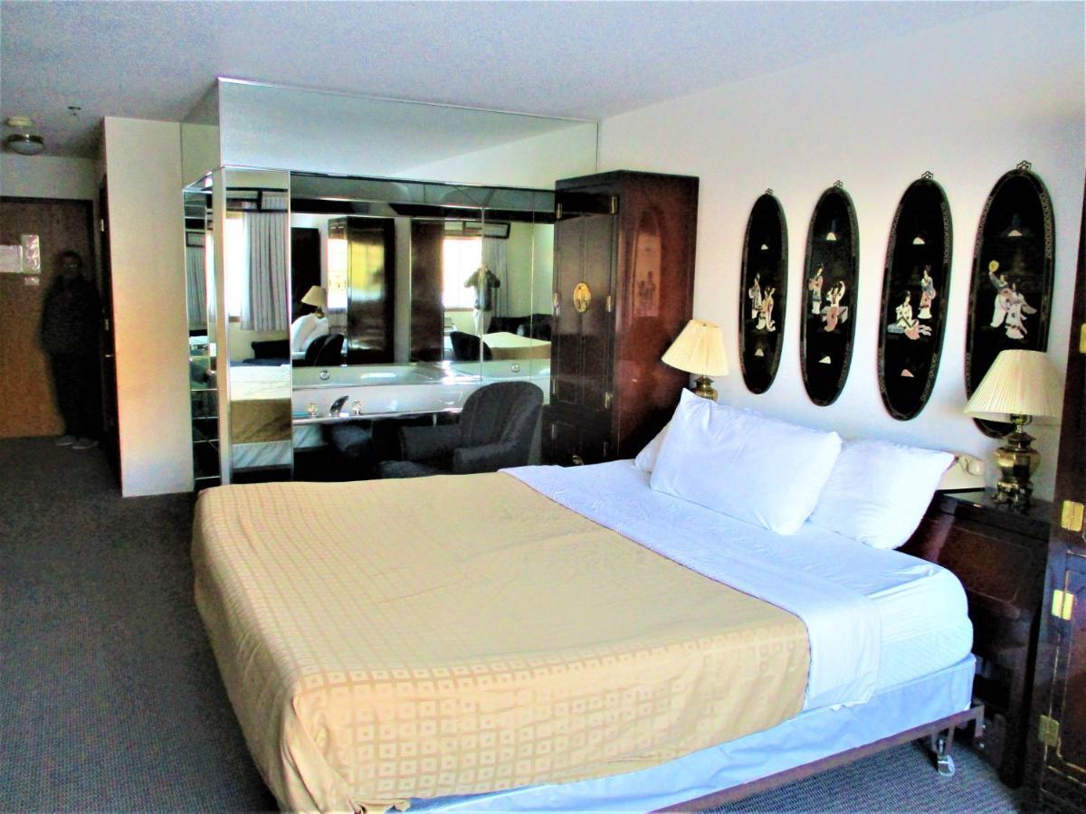 Cozy House Inn & Suites By Marifah Williamsburg Extérieur photo